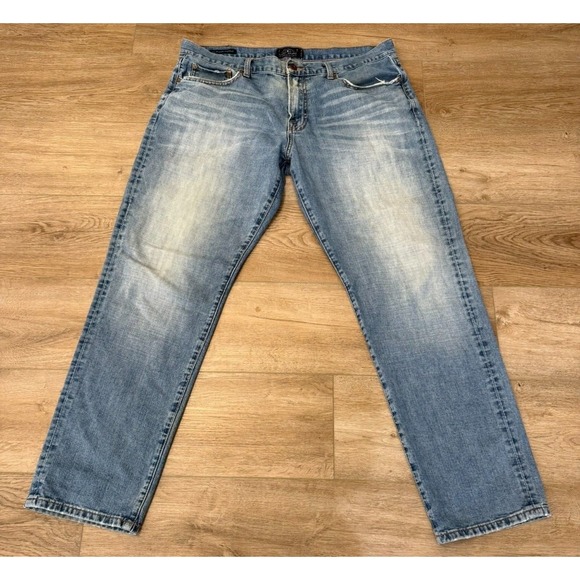 Lucky Brand Other - Lucky Brand Men's 221 Original Straight Distressed Faded Jeans Size 38